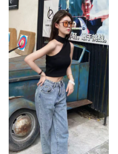 美式辣妹無袖短款上衣設計感小衆2023新款顯瘦黑色正肩t恤女夏季